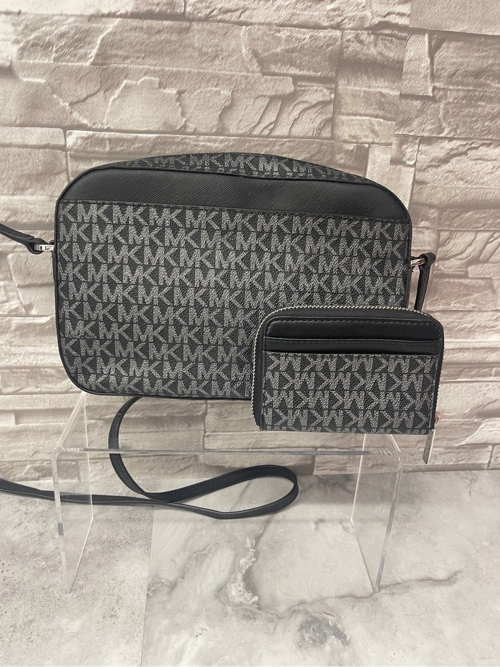 Michael Kors Metallic Logo Chain Crossbody & Matching Wallet Silver Black